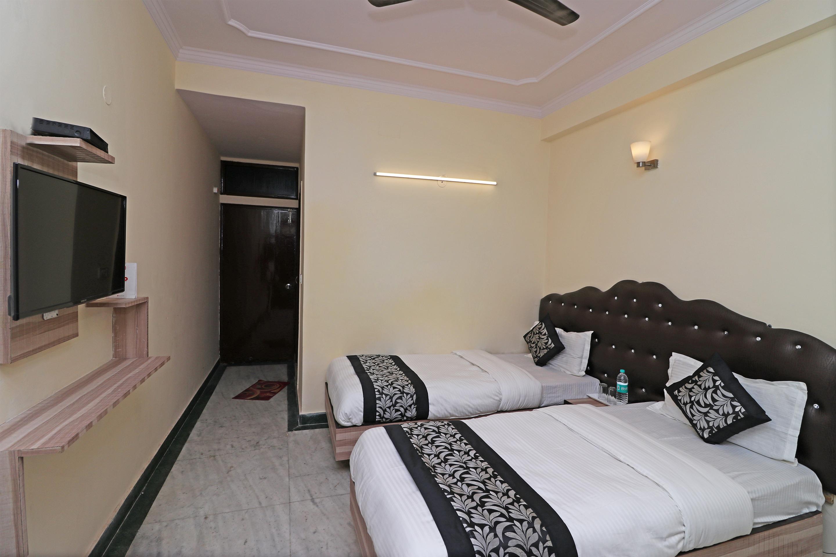 Adb Rooms Hotel Silver Shine Új-Delhi Kültér fotó