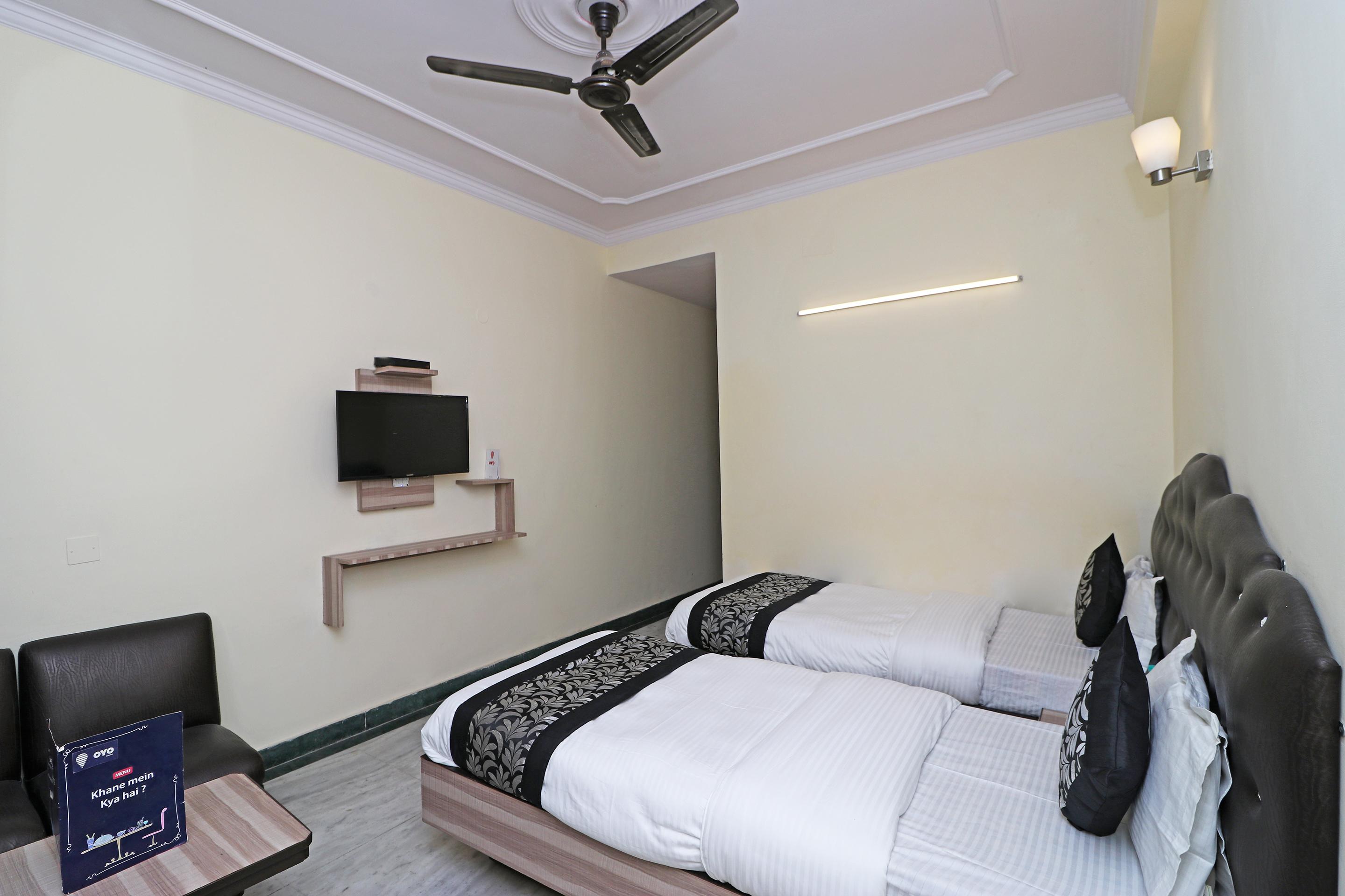 Adb Rooms Hotel Silver Shine Új-Delhi Kültér fotó